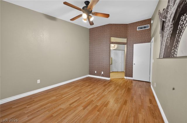 4029 Castle Cove Drive, Las Vegas, NV 89108