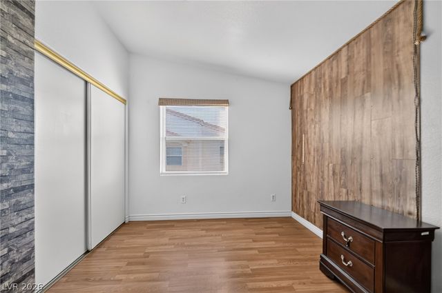 4029 Castle Cove Drive, Las Vegas, NV 89108