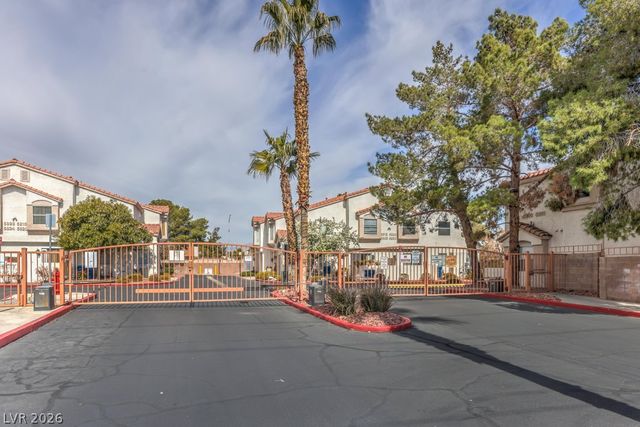 4029 Castle Cove Drive, Las Vegas, NV 89108