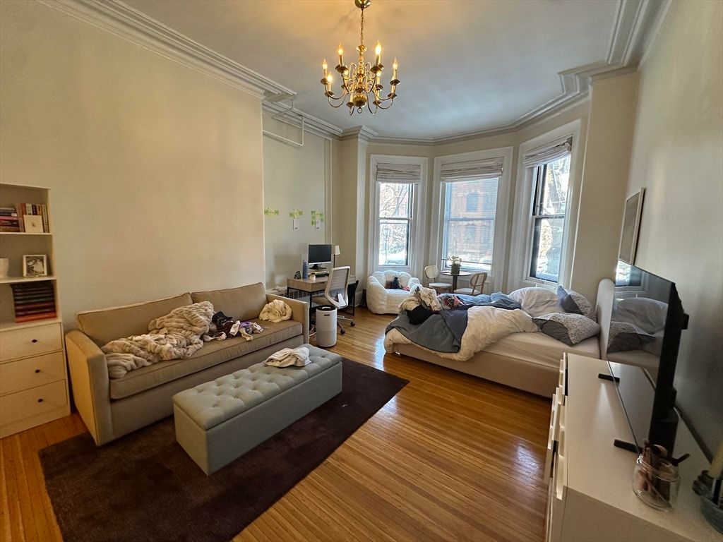 300 Marlborough Street 3, Boston, MA 02116