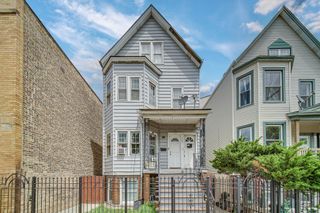 3854 W Diversey Avenue, Chicago, IL 60647