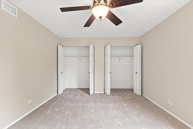 66 Copperwood Drive, Buffalo Grove, IL 60089