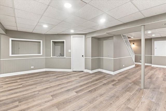 66 Copperwood Drive, Buffalo Grove, IL 60089