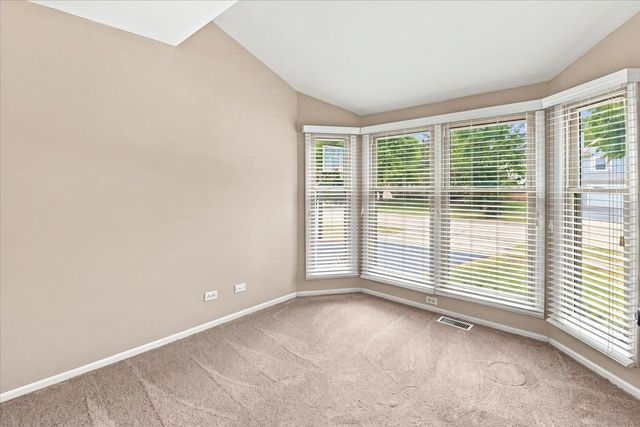 66 Copperwood Drive, Buffalo Grove, IL 60089