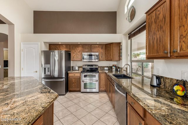 18056 W BUENA VISTA Drive, Surprise, AZ 85374