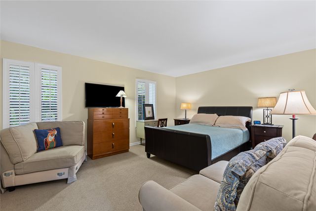 1231 Roaring Springs Road 1, Fort Worth, TX 76114