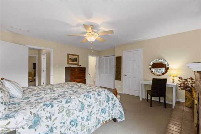 1231 Roaring Springs Road 1, Fort Worth, TX 76114