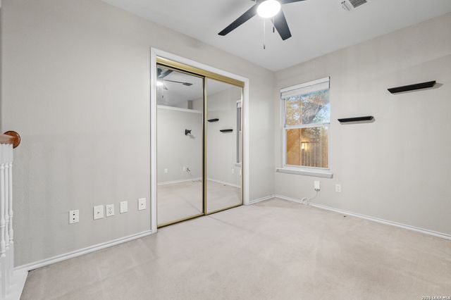 2634 Lakehills St, San Antonio, TX 78251