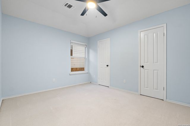 2634 Lakehills St, San Antonio, TX 78251