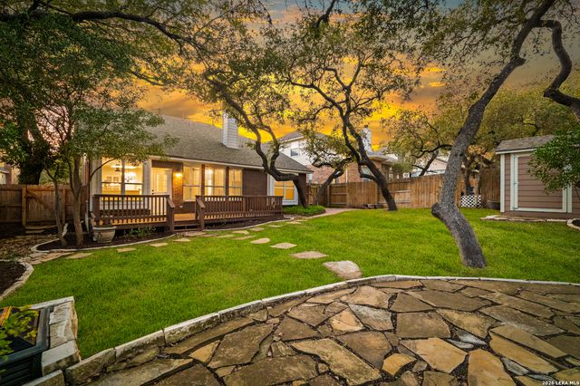 2634 Lakehills St, San Antonio, TX 78251