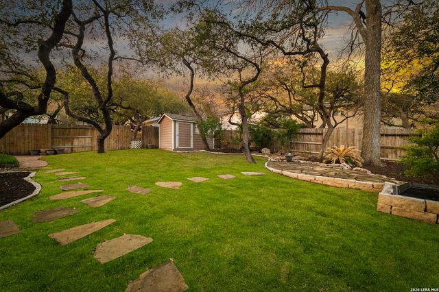 2634 Lakehills St, San Antonio, TX 78251