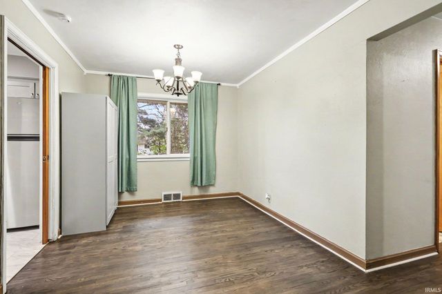 313 S 34th Street, South Bend, IN 46615