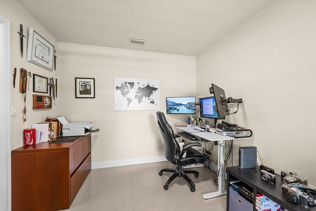2585 SW National Circle, Port St. Lucie, FL 34953
