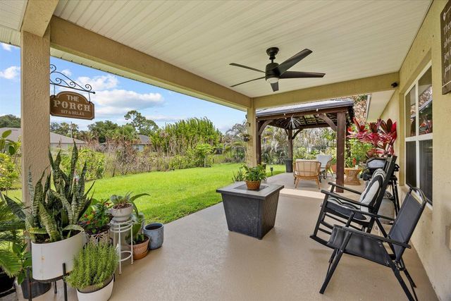 2585 SW National Circle, Port St. Lucie, FL 34953