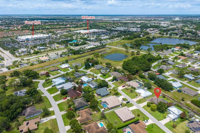 2585 SW National Circle, Port St. Lucie, FL 34953