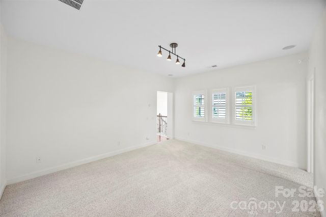 8624 Robbins Crescent Drive, Cornelius, NC 28031