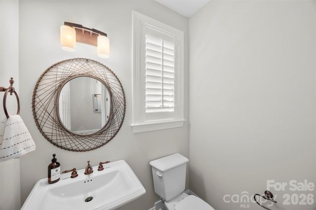 8624 Robbins Crescent Drive, Cornelius, NC 28031