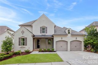 8624 Robbins Crescent Drive, Cornelius, NC 28031