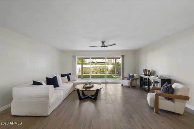 7768 E MARIPOSA Drive, Scottsdale, AZ 85251