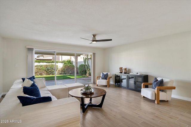 7768 E MARIPOSA Drive, Scottsdale, AZ 85251