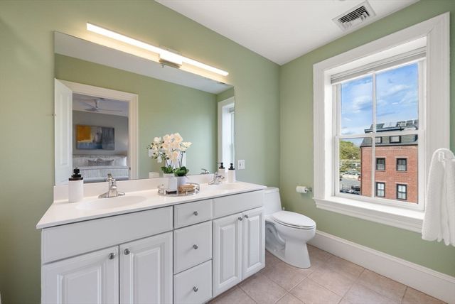 578 Massachusetts Ave 4, Boston, MA 02118