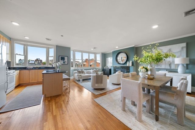 578 Massachusetts Ave 4, Boston, MA 02118