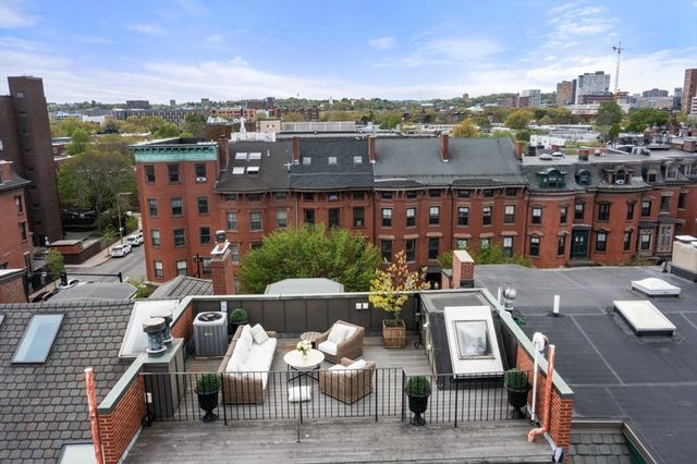 578 Massachusetts Ave 4, Boston, MA 02118