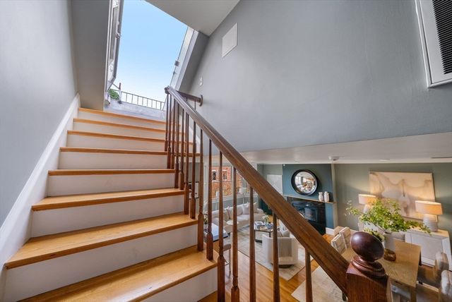 578 Massachusetts Ave 4, Boston, MA 02118