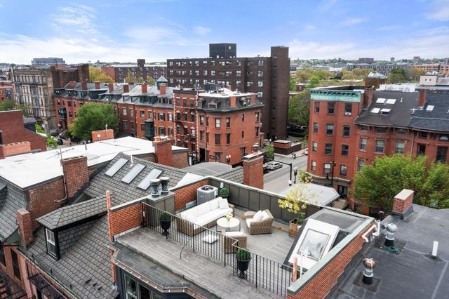 578 Massachusetts Ave 4, Boston, MA 02118
