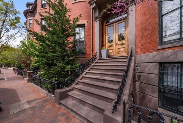 578 Massachusetts Ave 4, Boston, MA 02118