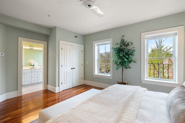 578 Massachusetts Ave 4, Boston, MA 02118