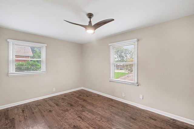 2433 Rychen Dr, Nashville, TN 37217