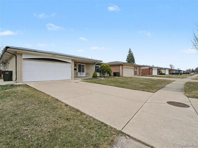 36458 Jeffrey Drive, Sterling Heights, MI 48310