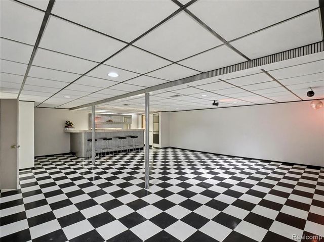 36458 Jeffrey Drive, Sterling Heights, MI 48310