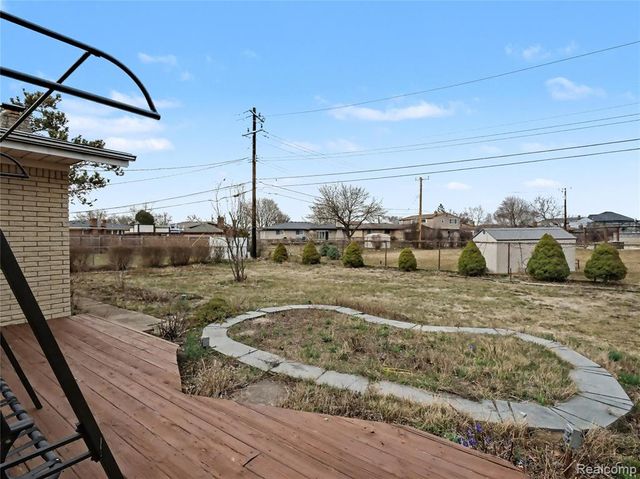 36458 Jeffrey Drive, Sterling Heights, MI 48310