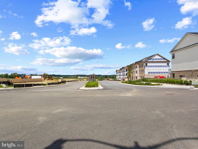 5118 GLISTENING POND WAY, Upper Marlboro, MD 20772