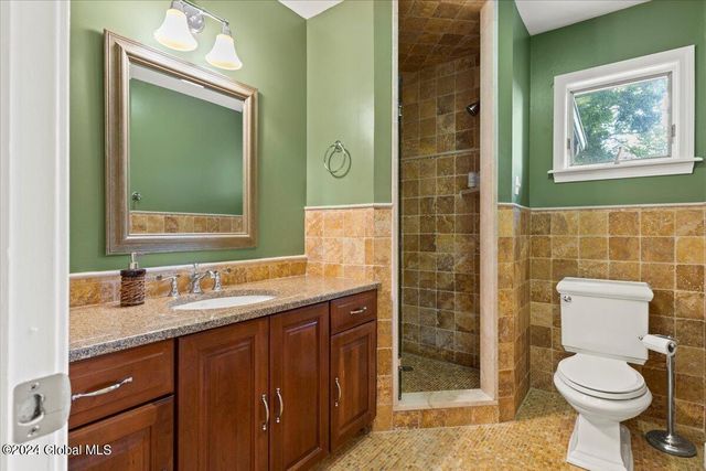 15 Green Harbour Lane, Lake George, NY 12845