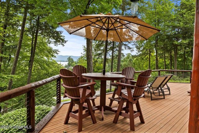 15 Green Harbour Lane, Lake George, NY 12845