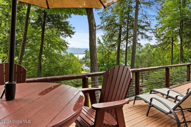 15 Green Harbour Lane, Lake George, NY 12845