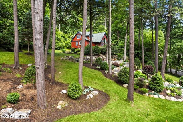 15 Green Harbour Lane, Lake George, NY 12845