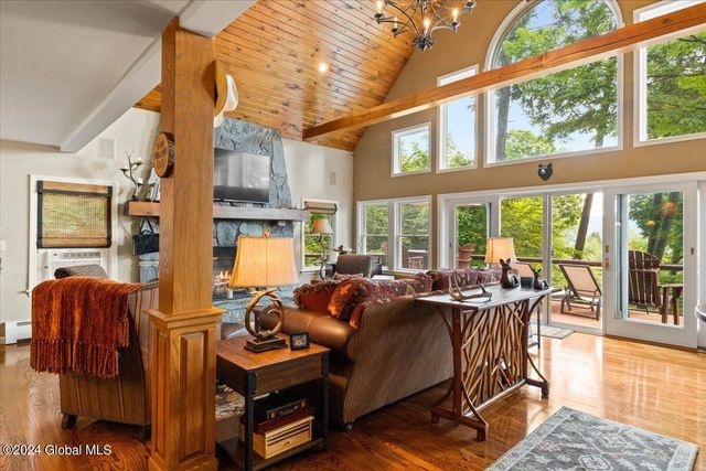 15 Green Harbour Lane, Lake George, NY 12845