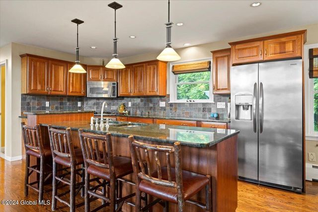 15 Green Harbour Lane, Lake George, NY 12845