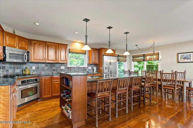 15 Green Harbour Lane, Lake George, NY 12845