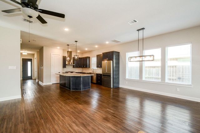 2902 Tanager Trace, Katy, TX 77493