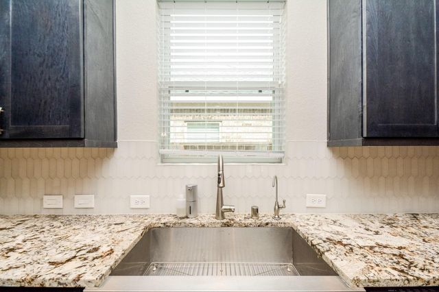 2902 Tanager Trace, Katy, TX 77493