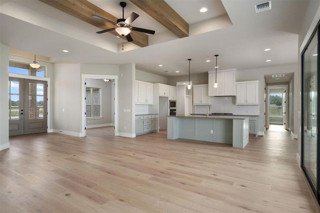 103 Buck Rabbit, Briggs, TX 78608