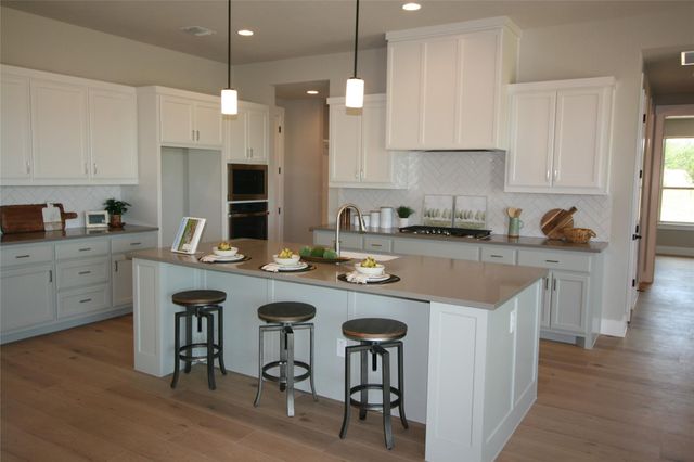 103 Buck Rabbit, Briggs, TX 78608