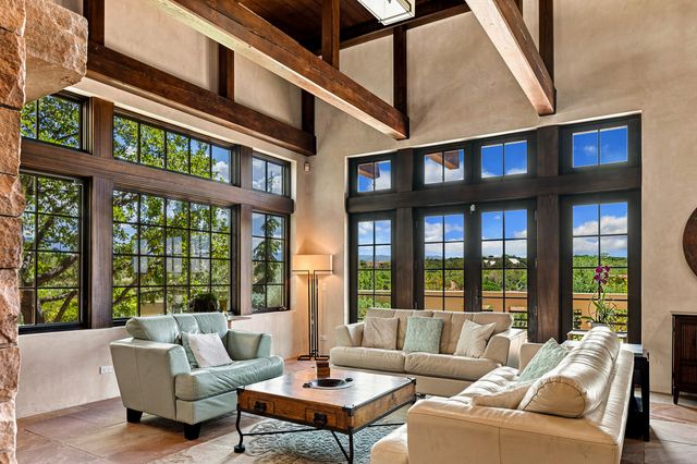 8 Paseo De Aguila, Santa Fe, NM 87506