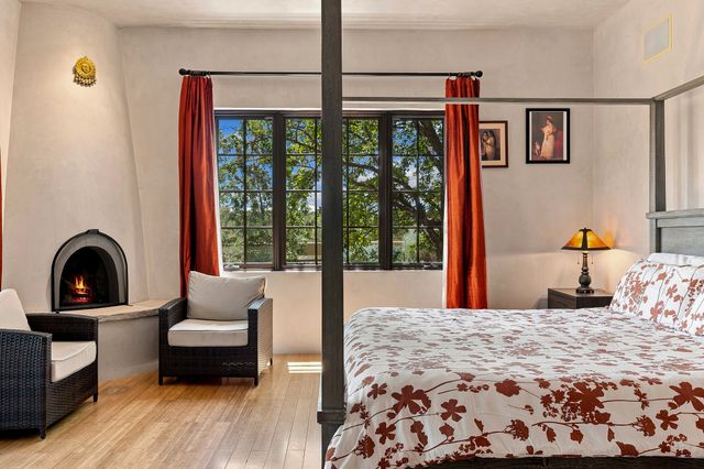 8 Paseo De Aguila, Santa Fe, NM 87506