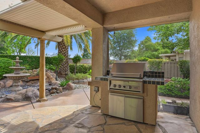 290 Lariat Loop, Lincoln, CA 95648